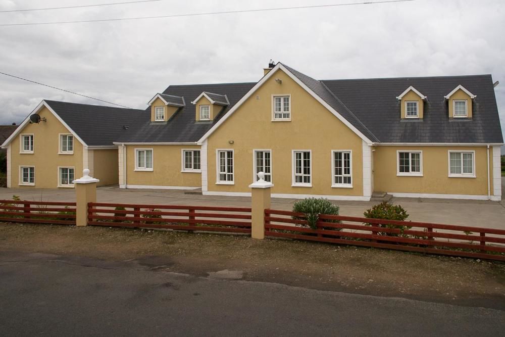 Отели типа «постель и завтрак» Malin Head View B&B / Apartments Ballygorman-9